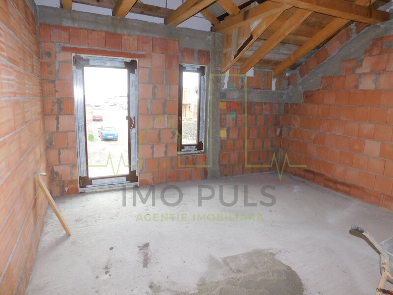 1/2 Duplex. Zona excelenta. Finisaje la alegere